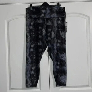 Velocity High Rise Ankle Length Leggings​​